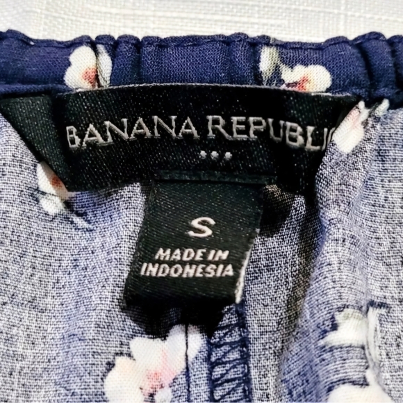 Banana Republic Women's Fit & Flare Dress Size Small - Picture 2 of 5